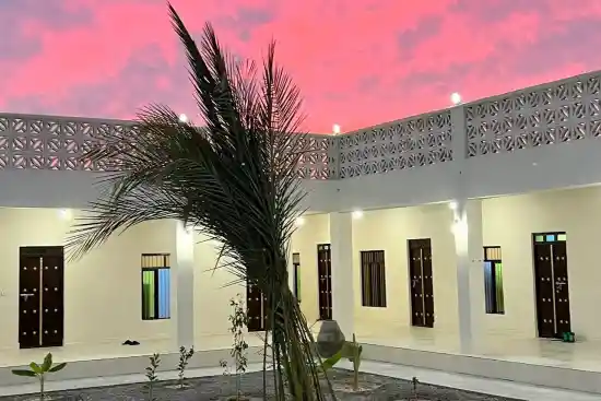 اقامتگاه بوم‌گردی میرزا