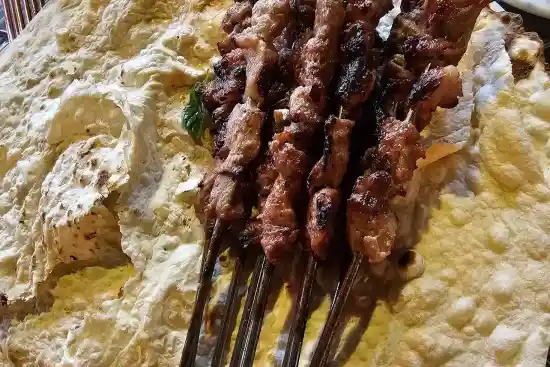 رستوران کباب سنتی جی جیان-1