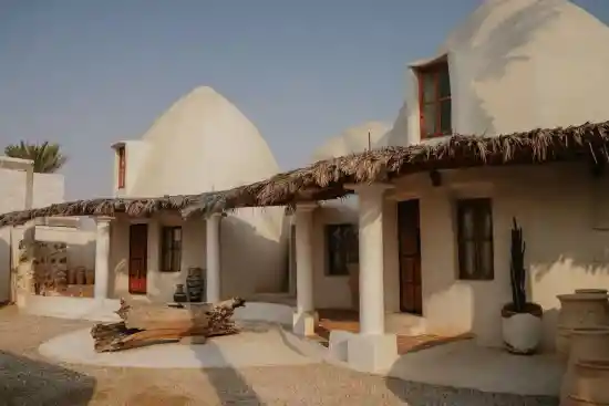 اقامتگاه بوم‌گردی برکه-1