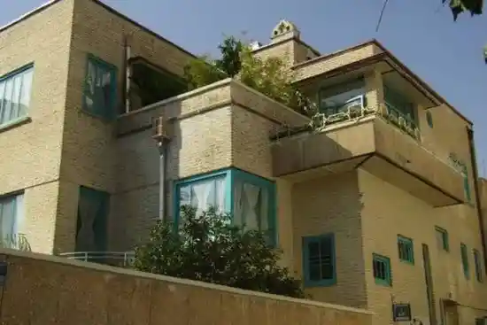 مهمانسرای خانه زی-1