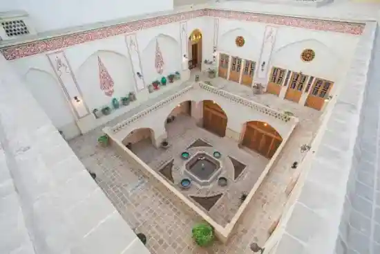 بوتیک هتل سرپله