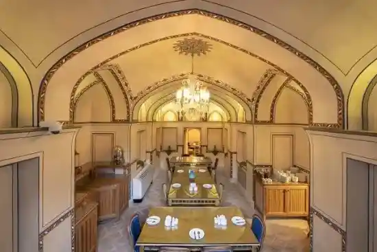 بوتیک هتل عمارت محمودیه