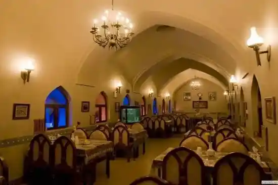 هتل ارگ تاریخی گوگد