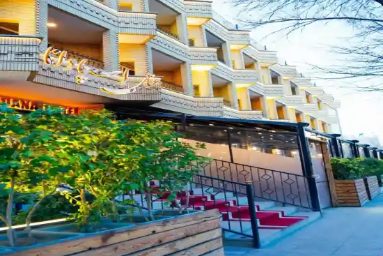 هتل اسپادانا