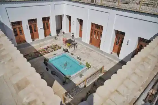 بوتیک هتل خانه صدیق