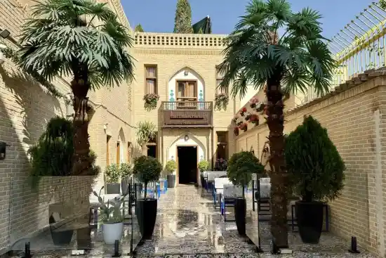 هتل پارتیکان