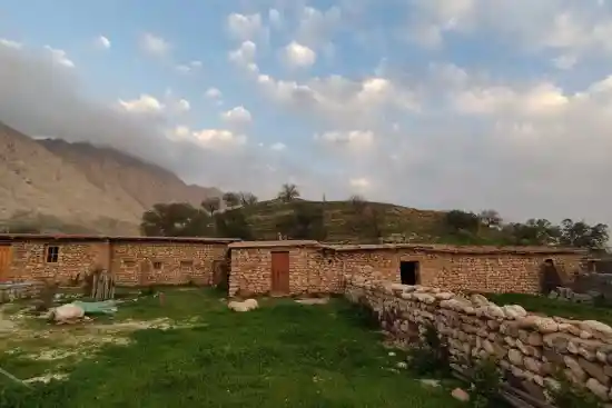 اقامتگاه بومگردی وارگه دالاهو