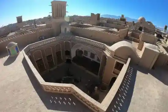 اقامتگاه سنتی گیتی