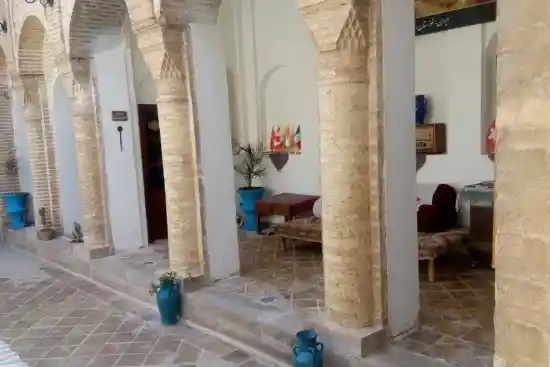 بوتیک هتل افضل