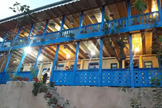 اقامتگاه بومگردی گوهران-1