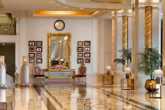 هتل اسپیناس پالاس