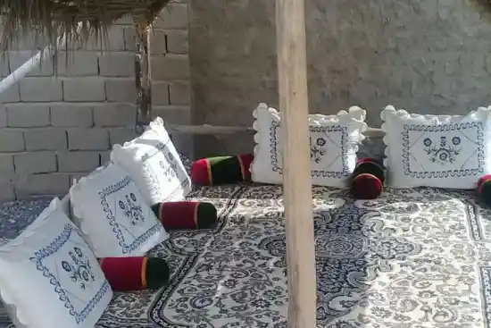 اقامتگاه بوم‌گردی قندیل نمکی-1