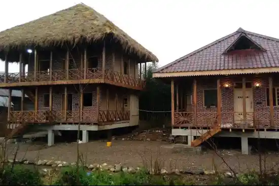 اقامتگاه بومگردی سوتکا-1