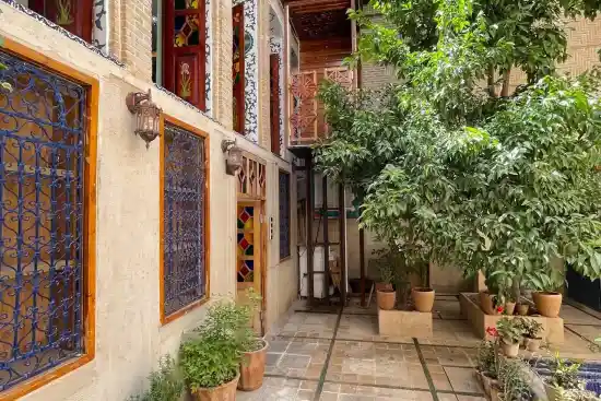 بوتیک هتل راد