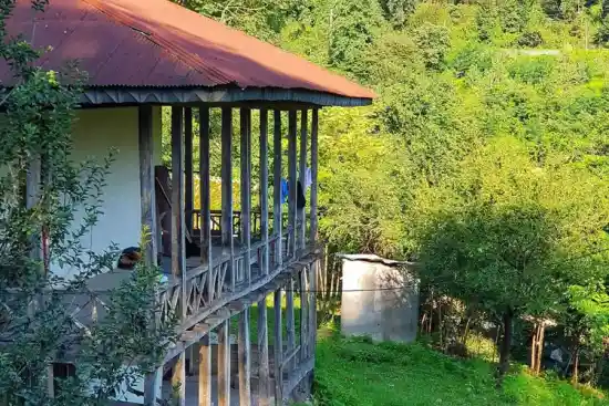 اقامتگاه بومگردی روخانکول-1