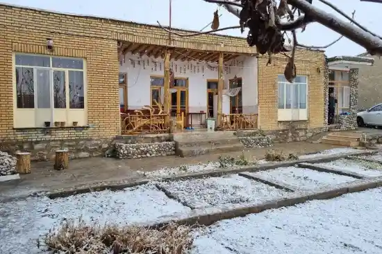 اقامتگاه بومگردی پلاسجان-1