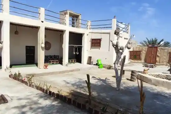 اقامتگاه بوم‌گردی چیرا