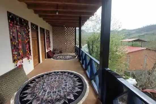 اقامتگاه بوم‌گردی شبره