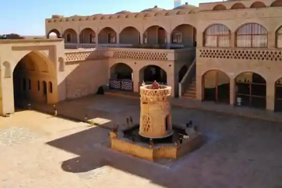 اقامتگاه بوم‌گردی دروازه کویر