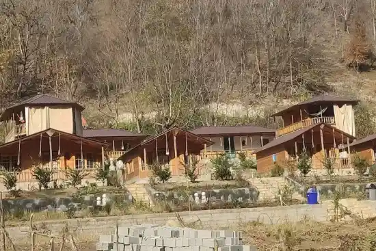 اقامتگاه بومگردی ماه بی بی