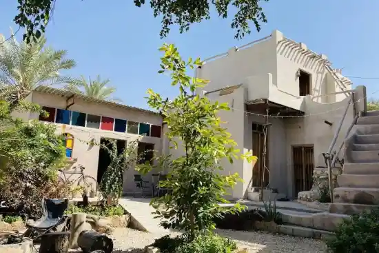 اقامتگاه بومگردی نصوری سیراف-1