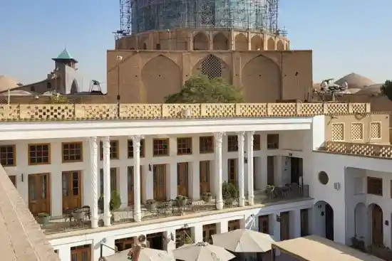 اقامتگاه سنتی کریاس