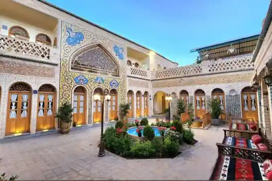 اقامتگاه سنتی گل آرا-1