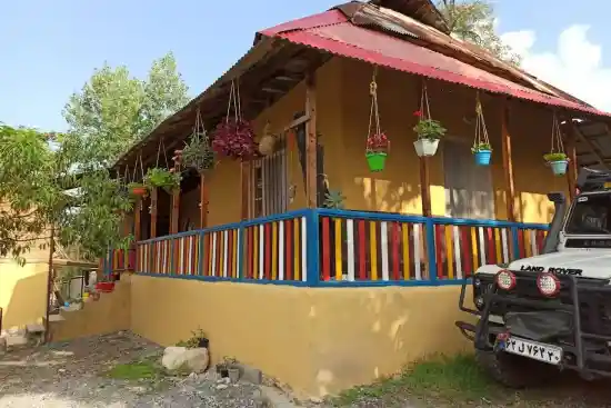 اقامتگاه بومگردی روشا-1