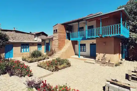 اقامتگاه بوم‌گردی ددنگه