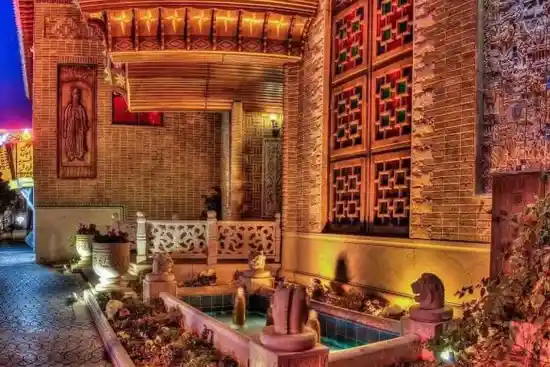 اقامتگاه سنتی کریمخان زند