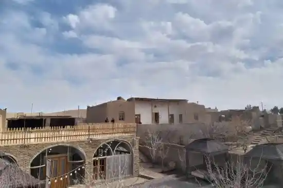 اقامتگاه بوم‌گردی غیاثیه