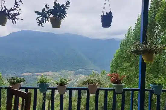 اقامتگاه بوم‌گردی بارانک