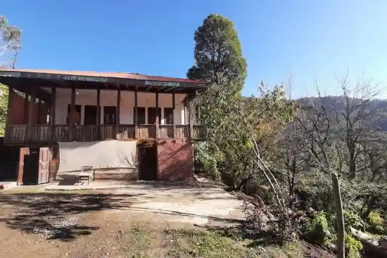 اقامتگاه بوم‌گردی خانه سنتی پدر بزرگ