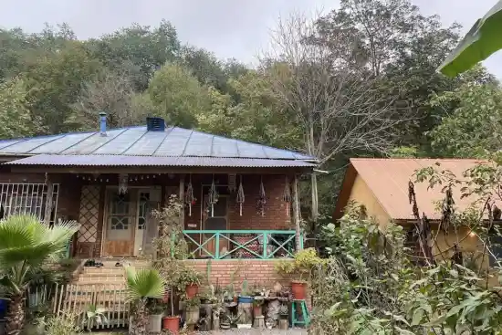 اقامتگاه بومگردی جانا