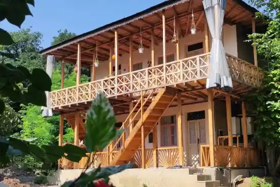 اقامتگاه بومگردی گیلانه جان