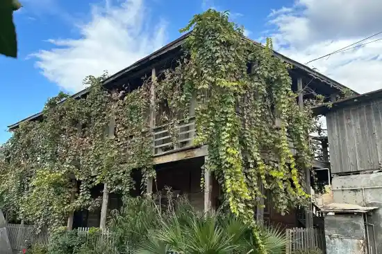 اقامتگاه بوم‌گردی خزر