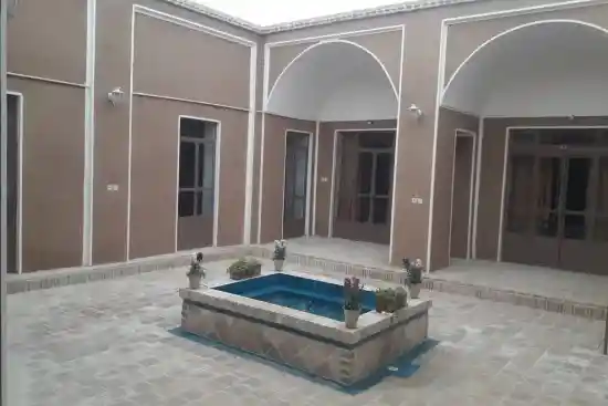 اقامتگاه بوم‌گردی سپنتا