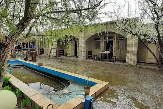 اقامتگاه بومگردی کلبه باغ-1