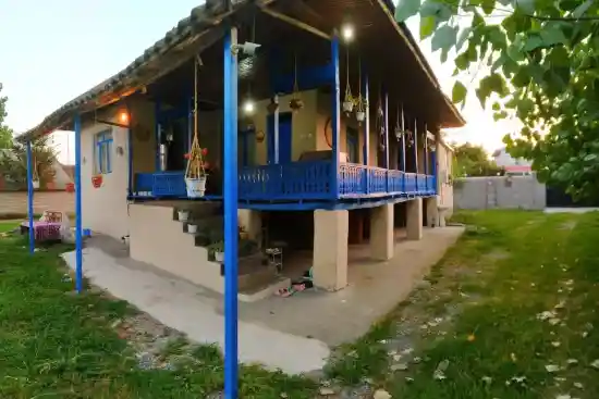 اقامتگاه سنتی لاکو-1