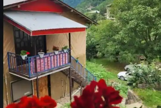 اقامتگاه بوم‌گردی جنت