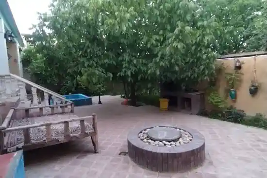 اقامتگاه بومگردی خانه کاج