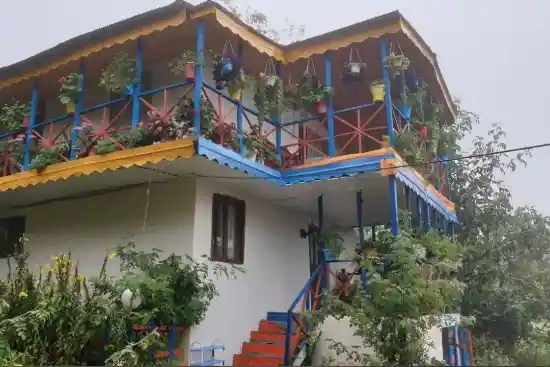 اقامتگاه بومگردی خانه آرزوها-1