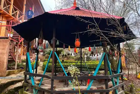 اقامتگاه بوم‌گردی کلچال