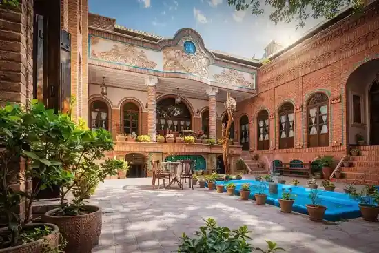 بوتیک هتل پهلوان رزاز