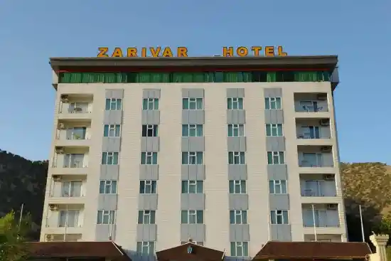 هتل زریوار