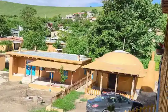 اقامتگاه بوم‌گردی قوشه چشمه