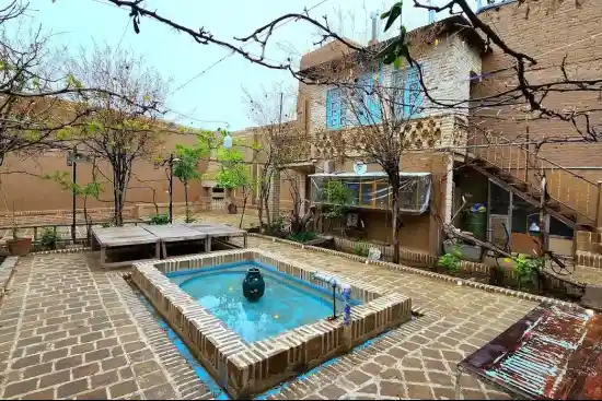 اقامتگاه بومگردی تنسگل