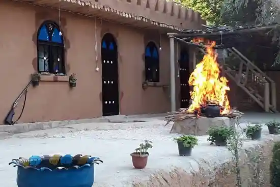 اقامتگاه بومگردی گمبیل-1