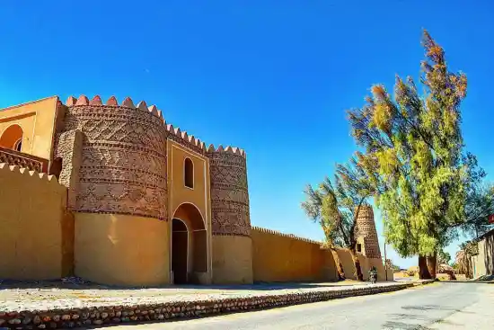 كاروانسرای شفیع آباد