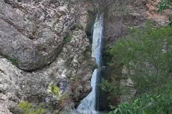 آبشار قوری قلعه